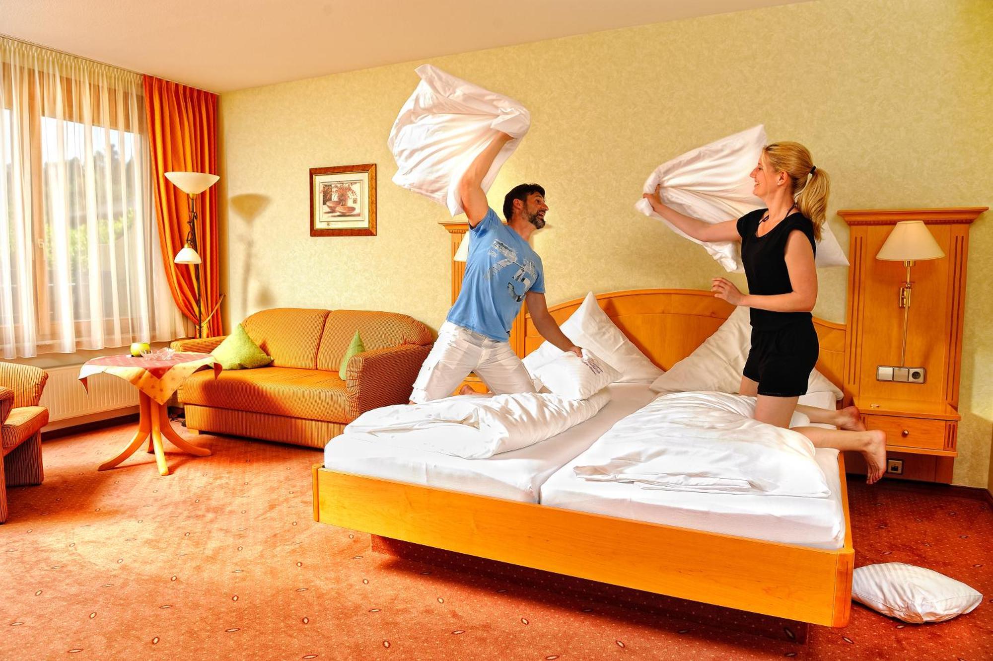 Landhotel Talblick Neuweiler  Екстериор снимка