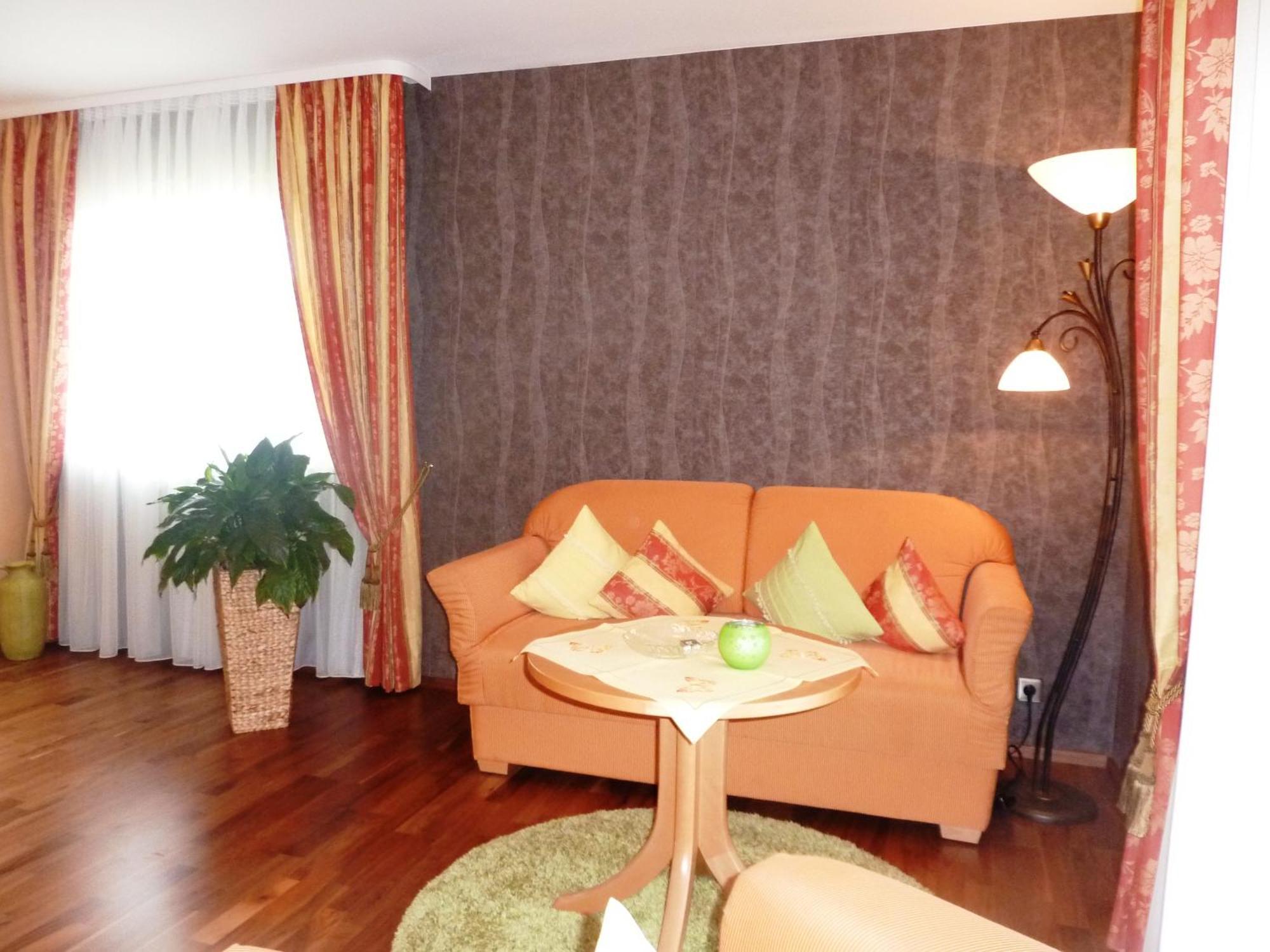 Landhotel Talblick Neuweiler  Екстериор снимка