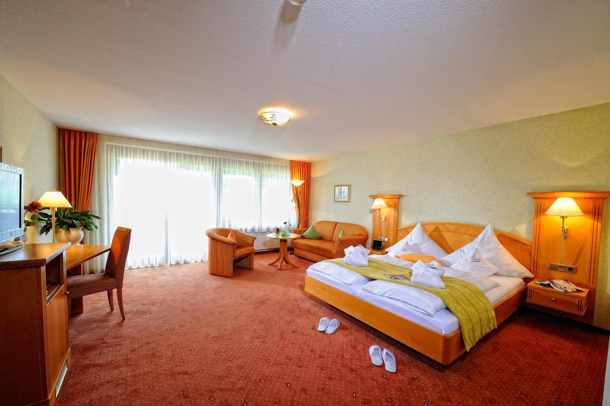Landhotel Talblick Neuweiler  Екстериор снимка