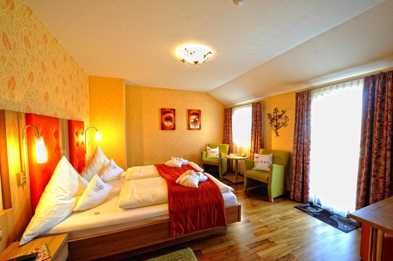 Landhotel Talblick Neuweiler  Екстериор снимка